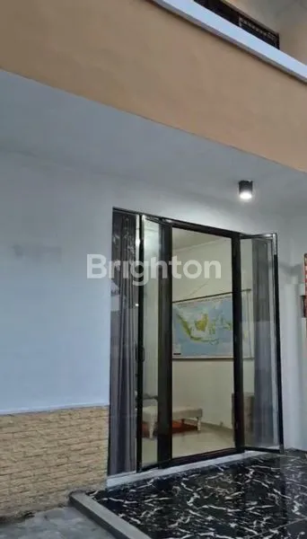 image RUMAH BABATAN PRATAMA ESTATE WIYUNG (2)