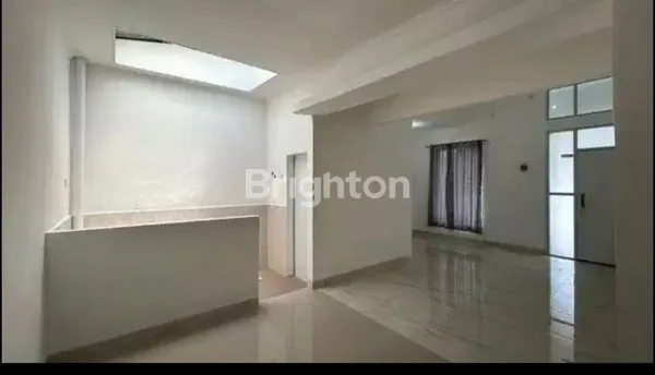 image RUMAH MODERN 2KT DI BALIKPAPAN REGENCY, DEKAT BANDARA & RS (5)