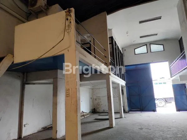 image GUDANG SIAP HUNI LOKASI SANGAT STRATEGIS (2)