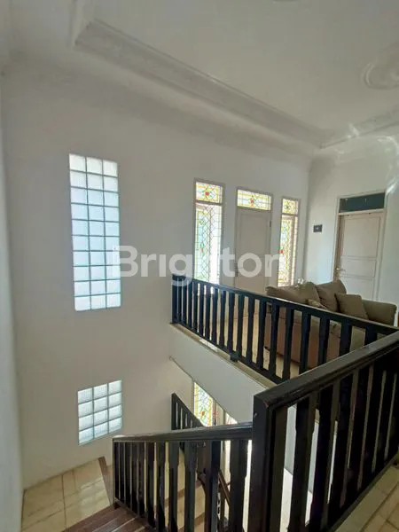 image DIJUAL CEPAT DAN MURAH RUMAH EKSKLUSIF 2 LANTAI DI GRIYA LOKA BSD, SERPONG, TANGERANG SELATAN – LOKASI STRATEGIS & FASILITAS LENGKAP (6)