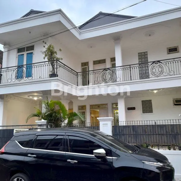 image DIJUAL CEPAT DAN MURAH RUMAH EKSKLUSIF 2 LANTAI DI GRIYA LOKA BSD, SERPONG, TANGERANG SELATAN – LOKASI STRATEGIS & FASILITAS LENGKAP (1)