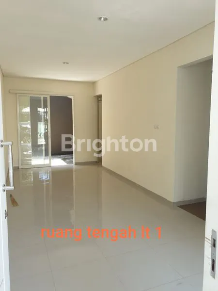 image RUNGKUT ASRI TENGAH 1 MENIT KE MERR (3)