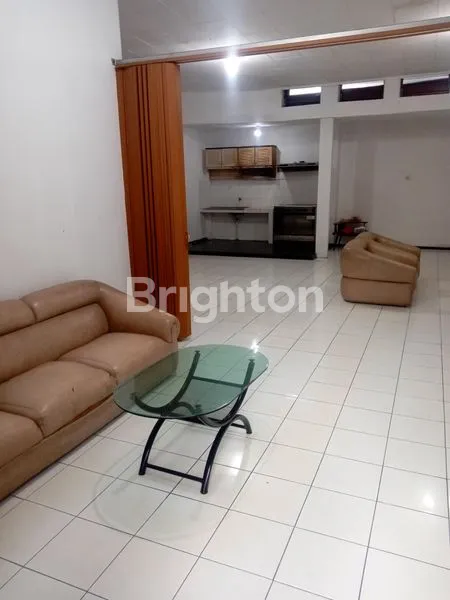 image RUMAH SEWA LUAS 3 KAMAR DI TIDAR, GARASI PANJANG (3)