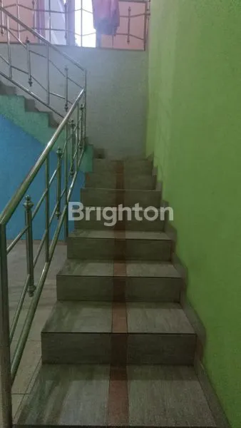 image RUMAH HOOK 2 LANTAI, LT 192M² LB 235M² (3)