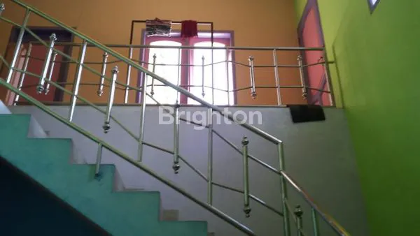 image RUMAH HOOK 2 LANTAI, LT 192M² LB 235M² (4)