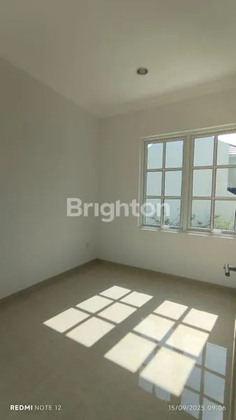 image RUMAH 2 LANTAI SUDAH AC SIAP DIHUNI DI - SENTUL SIRKUIT (8)