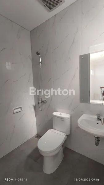 image RUMAH 2 LANTAI SUDAH AC SIAP DIHUNI DI - SENTUL SIRKUIT (4)