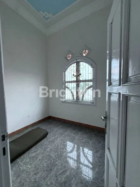 image RUMAH HOOK 2 LANTAI STRATEGIS DI TELINDUNG, BALIKPAPAN UTARA (6)