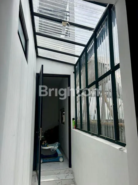 image DIJUAL CEPAT DAN MURAH RUMAH/VILLA EKSKLUSIF FULL FURNISH + BONUS KANTOR USAHA AGRIBISNIS AKTIF DI LEMBANG, BANDUNG (8)