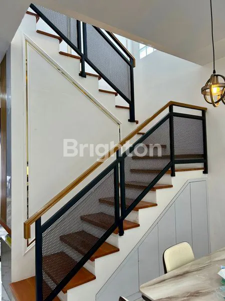 image DIJUAL CEPAT DAN MURAH RUMAH/VILLA EKSKLUSIF FULL FURNISH + BONUS KANTOR USAHA AGRIBISNIS AKTIF DI LEMBANG, BANDUNG (6)