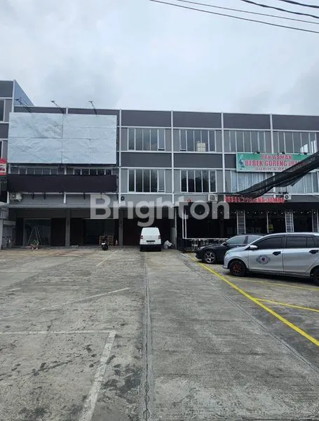 image RUKO 3 LANTAI LOKASI STRATEGIS PINGGIR JALAN- BALIKPAPAN SELATAN (1)