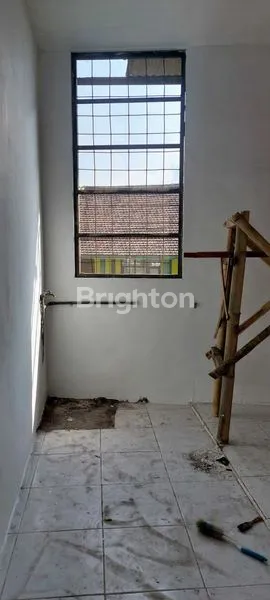 image RUKO 2 LANTAI FULL BANGUNAN, LOKASI NOL JALAN (8)