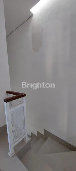 image SEWAKAN RUMAH 2 LANTAI TUKAD BADUNG (5)