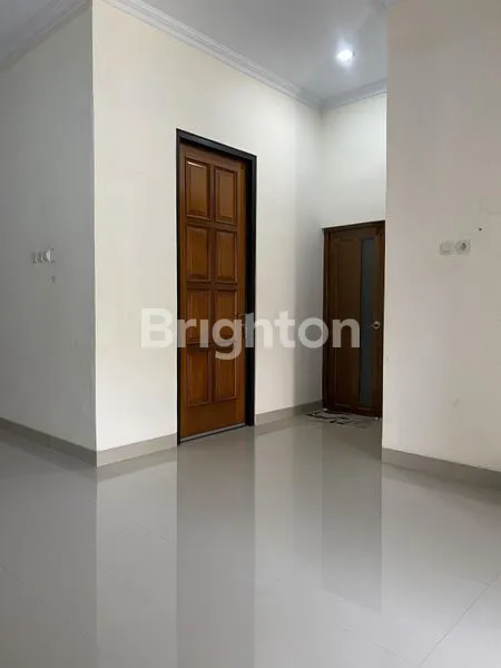 image RUMAH MODERN MINIMALIS SIAP HUNI TAMAN YASMIN (6)