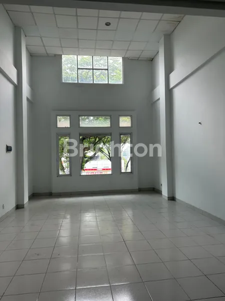 image DIJUAL RUKO 3 LANTAI STRATEGIS DI BSD – HADAP JALAN RAYA (7)