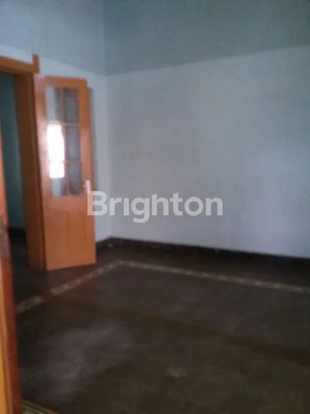 image RUMAH KUNO DI MALANG, BURING (4)