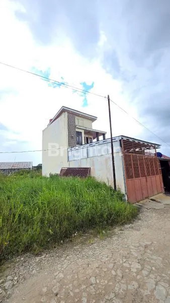 image RUMAH SIAP HUNI  (1)