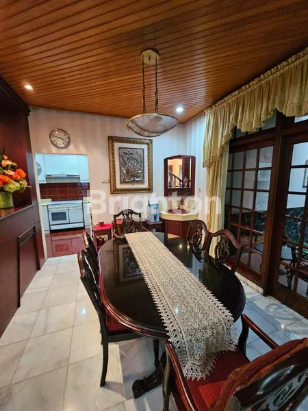 image RUMAH 2 LANTAI FULL FURNISH ±10 MENIT KE MAL PONDOK INDAH (3)