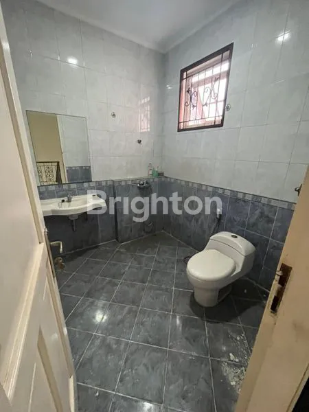 image KAWASAN HUNIAN ASRI DAN NYAMAN BSD CITY DENGAN DUA AKSES GERBANG (7)