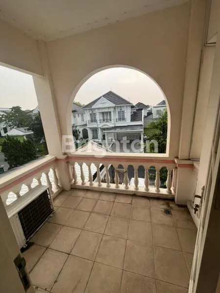 image KAWASAN HUNIAN ASRI DAN NYAMAN BSD CITY DENGAN DUA AKSES GERBANG (8)