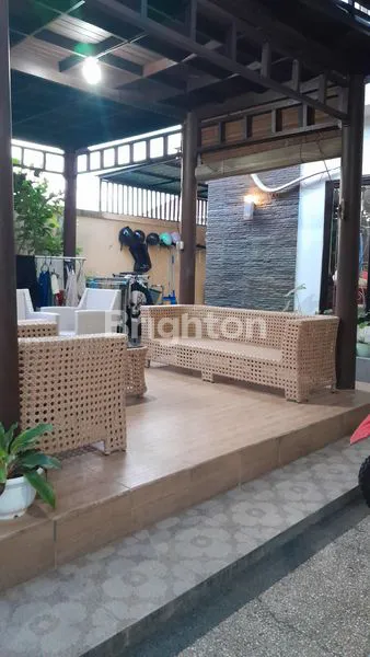 image RUMAH MINIMALIS LINGKUNGAN NYAMAN DI RENON DENPASAR BALI (3)