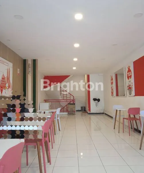 image RUKO 3 LANTAI KRIAN  (2)