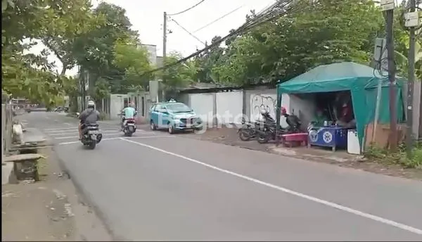 image TANAH SHM PINGGIR JALAN JOE LENTENG AGUNG JAGAKARSA JAKARTA SELATAN  (4)