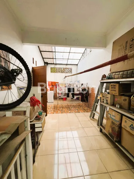 image RUMAH 2 LANTAI SIAP HUNI DI BEJI DEPOK-LOKASI STRATEGIS DEKAT DENGAN FASILITAS UMUM  (5)