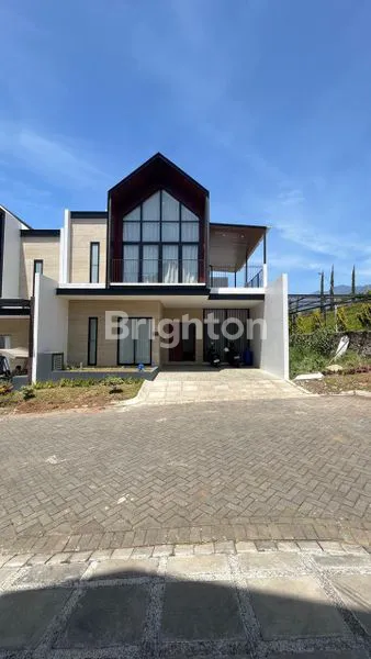 VILA DIKAWASAN NILAYA RESIDENCE KOTA BATU