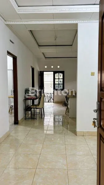 image RUMAH DISEWAKAN 5 KAMAR TIDUR (4)