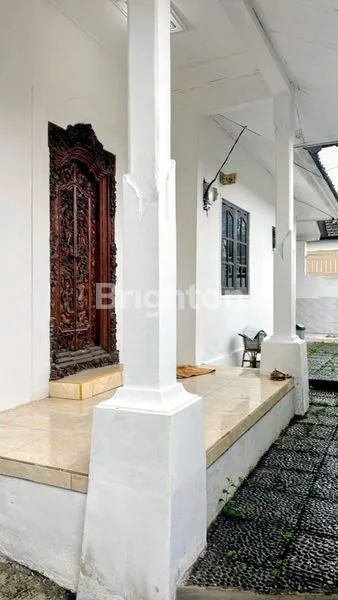 image RUMAH DISEWAKAN 5 KAMAR TIDUR (2)