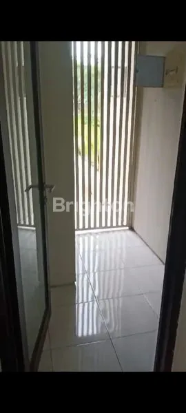 image RUMAH MEWAH 2 LANTAI NORTHWEST LAKE, ROW JALAN LEGA (3)