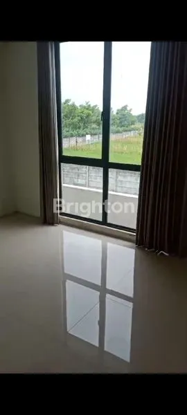 image RUMAH MEWAH 2 LANTAI NORTHWEST LAKE, ROW JALAN LEGA (4)