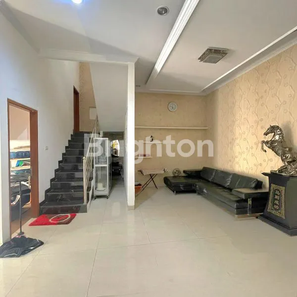 image RUMAH SUNTER LUAS 11X12  JALAN 2 MOBIL DEKAT SUNTER MALL (5)