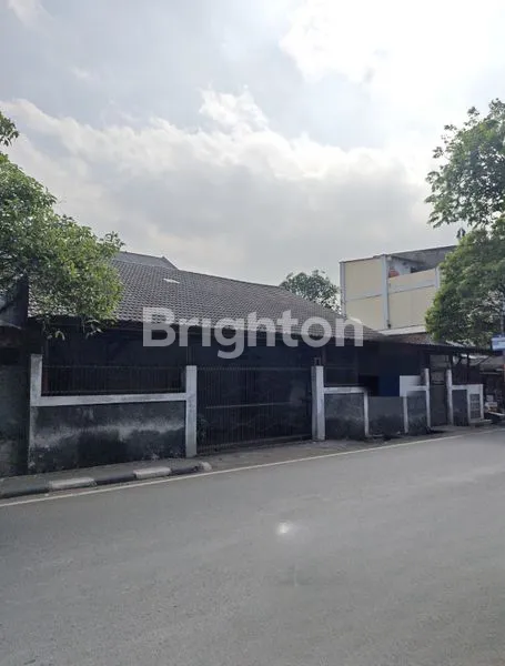 image GUDANG HITUNG TANAH HOOK CENGKARENG (1)