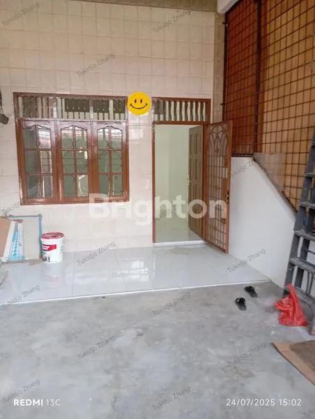 image RUMAH 2 1/2 TINGKAT DAERAH WAHIDIN MEDAN (1)