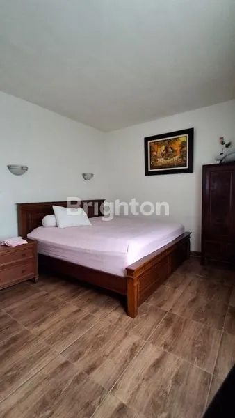 image VILLA MEWAH KLUB BUNGA REGENCY, SEBERANG JATIM PARK 1, FULL FURNISH (4)