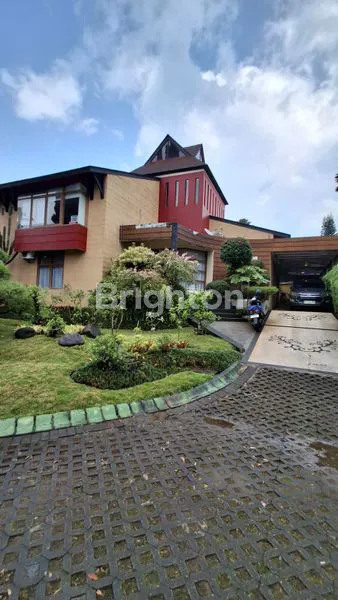 image VILLA MEWAH KLUB BUNGA REGENCY, SEBERANG JATIM PARK 1, FULL FURNISH (1)