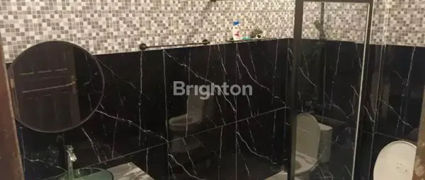 image RUMAH STRATEGIS FULLY FURNISHED DI JALAN PUPUK BALIKPAPAN (6)