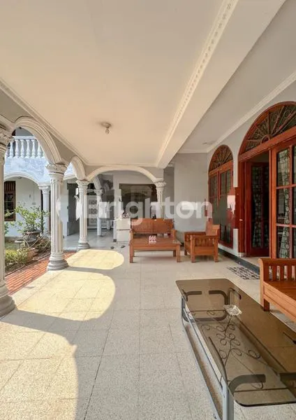 image TANAH DAN BANGUNAN LUAS DI KEBAYORAN LAMA  (4)