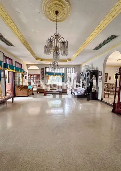 image TANAH DAN BANGUNAN LUAS DI KEBAYORAN LAMA  (3)