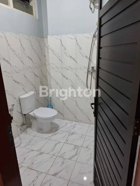 image RUMAH SIAP HUNI RUNGKUT ASRI DEKAT UPN DAN MERR (2)