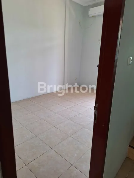 image RUMAH SIAP HUNI RUNGKUT ASRI DEKAT UPN DAN MERR (4)