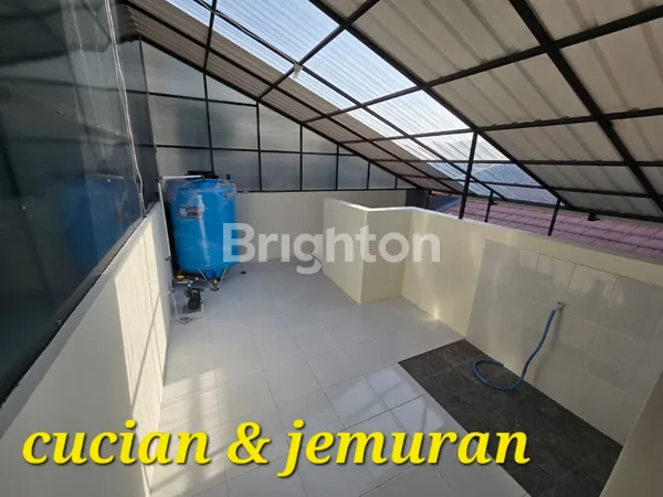 image RUMAH BARU GRESS, ROW JALAN 3 MOBIL, NEGO (8)