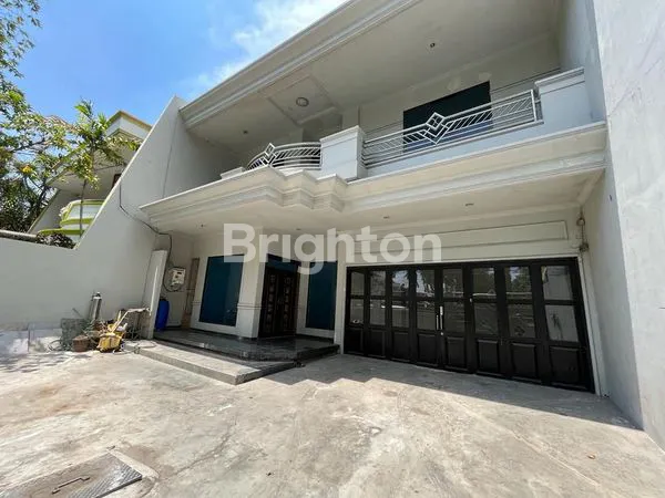 image RUMAH RAYA DHARMAHUSADA INDAH LOKASI STRATEGIS BOULEVARD/ JALAN KEMBAR SEBERANG GM (1)