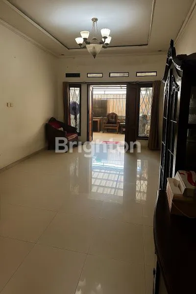 image JUAL CEPAT RUMAH DI SERPONG (3)