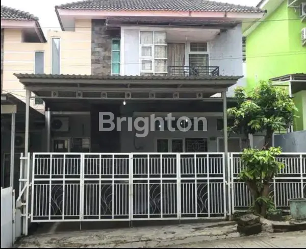 image RUMAH 2 LANTAI MEWAH DI BALIKPAPAN REGENCY, 4KT, HOOK STRATEGIS (1)