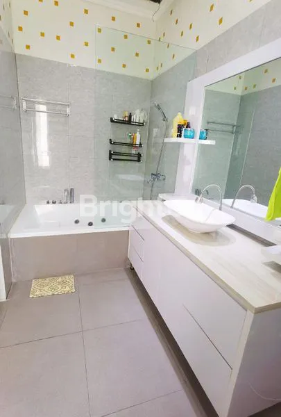 image JUAL RUGI, CLUSTER MAXWELL, SUMMRECON SERPONG (6)