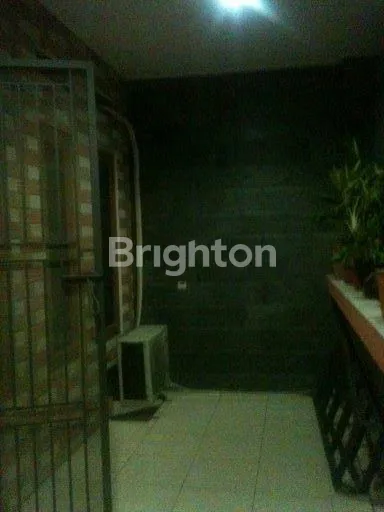 image RUMAH MODERN 2 LANTAI SARIMANAH - 4KT, SHM, DEKAT TOL PASTEUR (4)