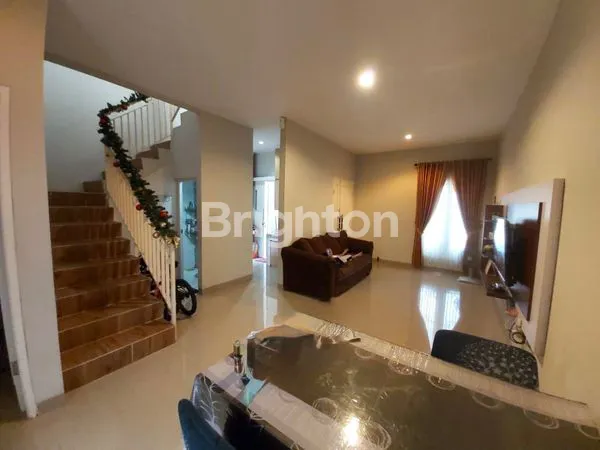 image RUMAH 2 LANTAI MEWAH DI GREEN LE MIRAGE CIPAYUNG - SHM (1)